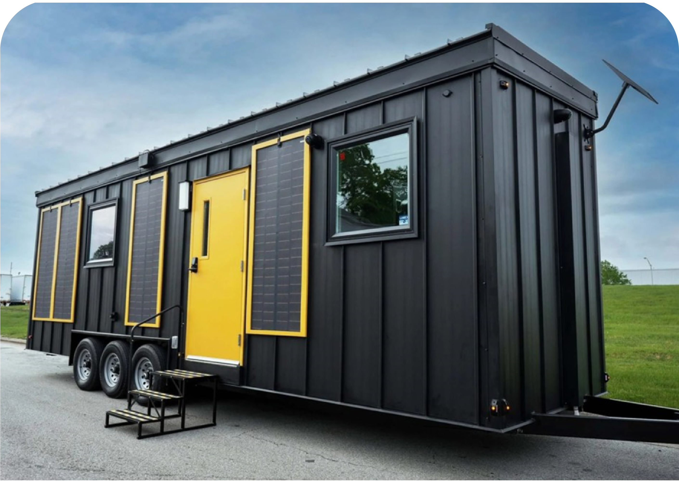 Solar-Powered Workspaces with Pytes V5 Batteries