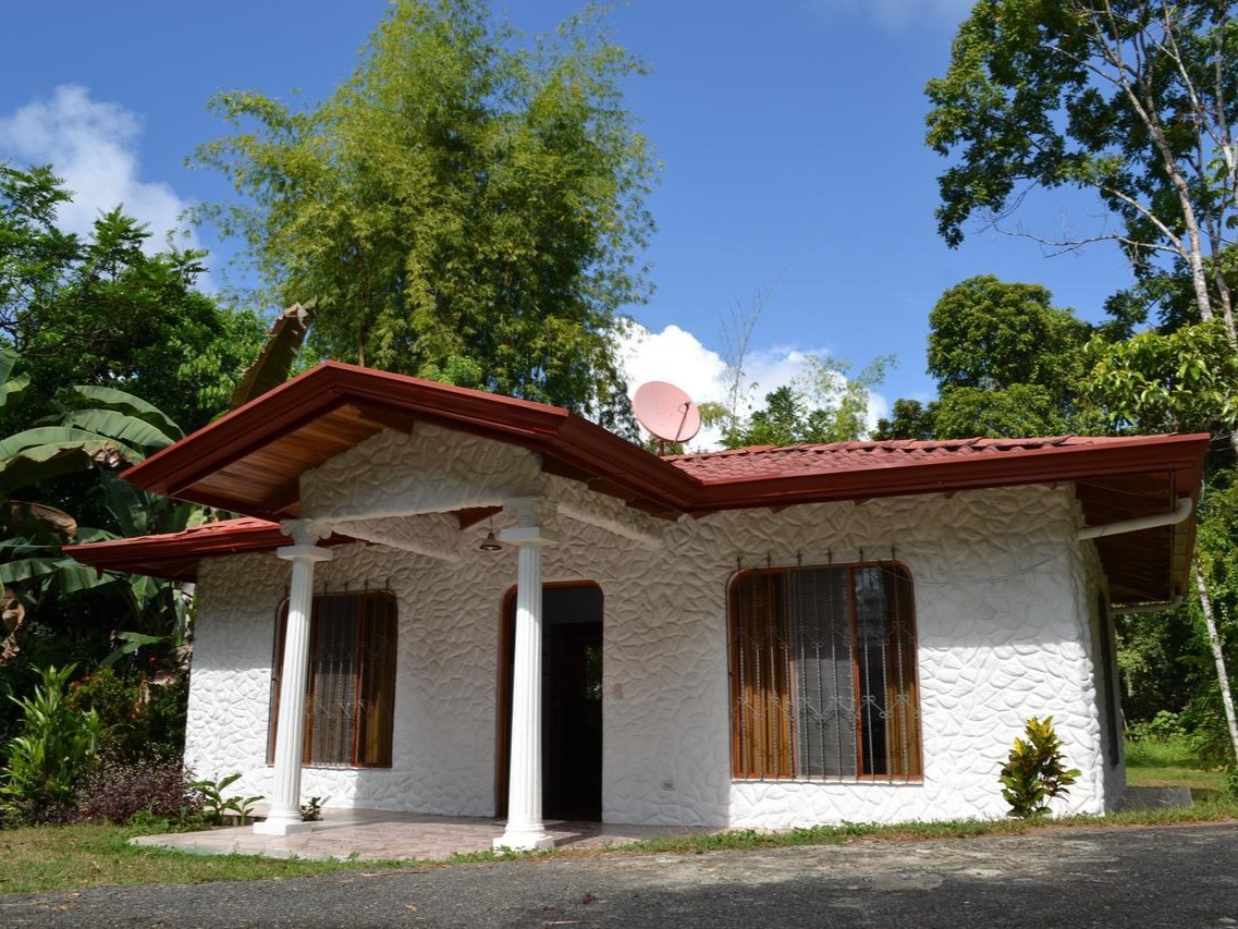 image-dominical-natuga-ecolodge-villas-dominical-baru-39.jpg