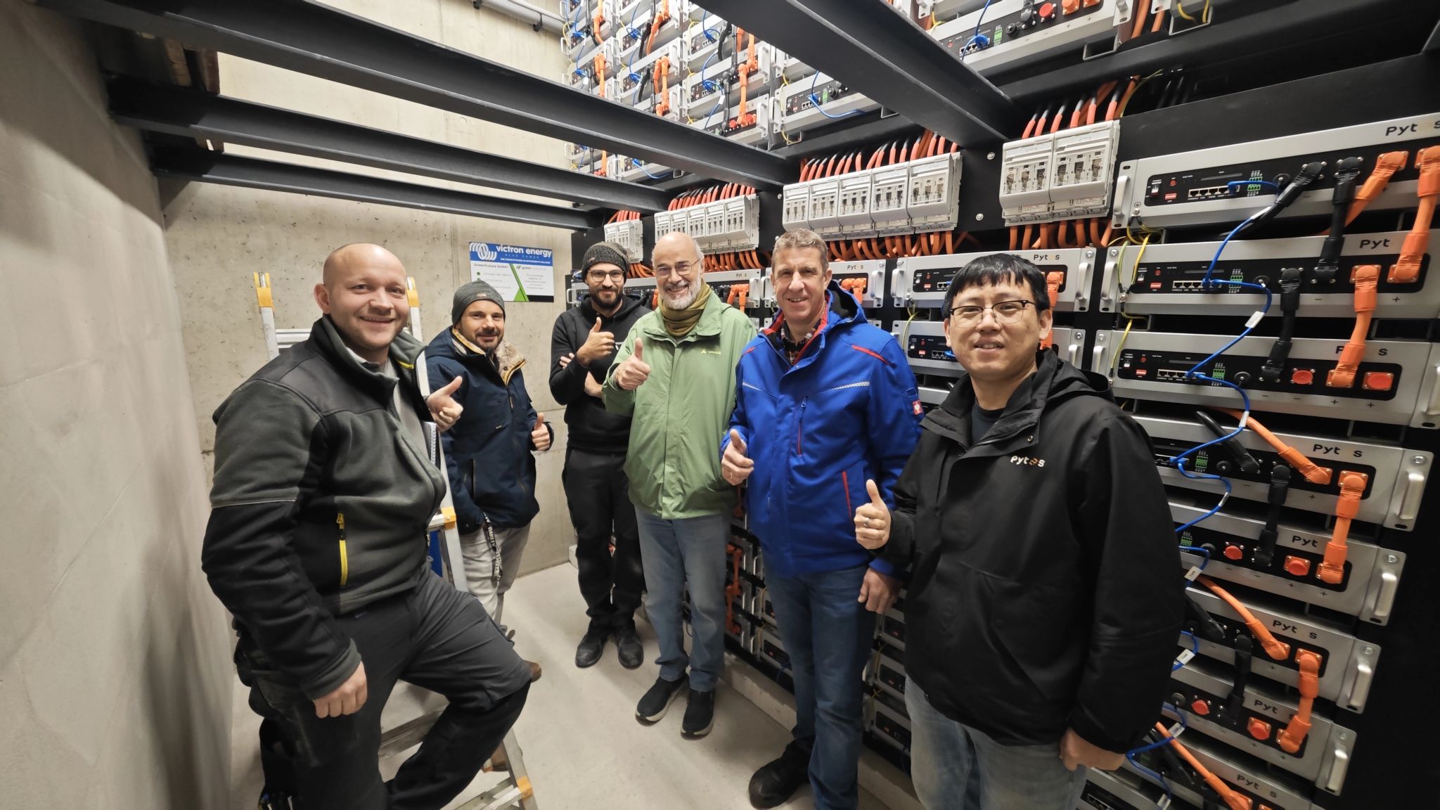 1733330914400 (1).jpg